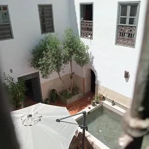  Riad Le Jardin De Mina